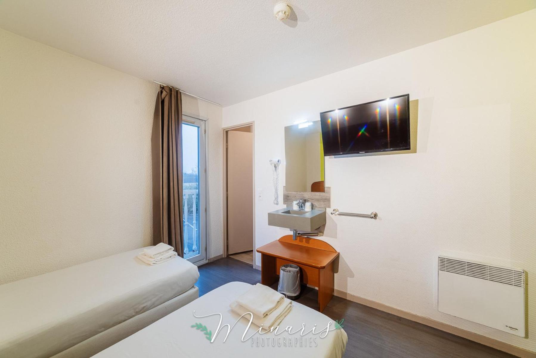 B Hotel Troyes Aeroport La Chapelle-Saint-Luc Zewnętrze zdjęcie